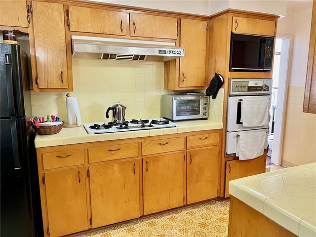 34385 Avenue H, Yucaipa, CA 92399