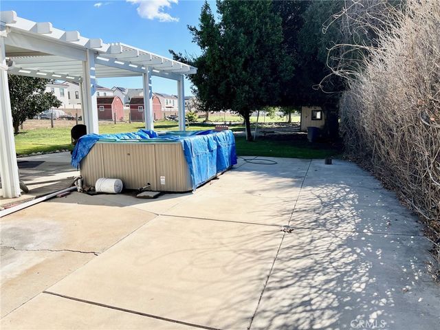 34385 Avenue H, Yucaipa, CA 92399