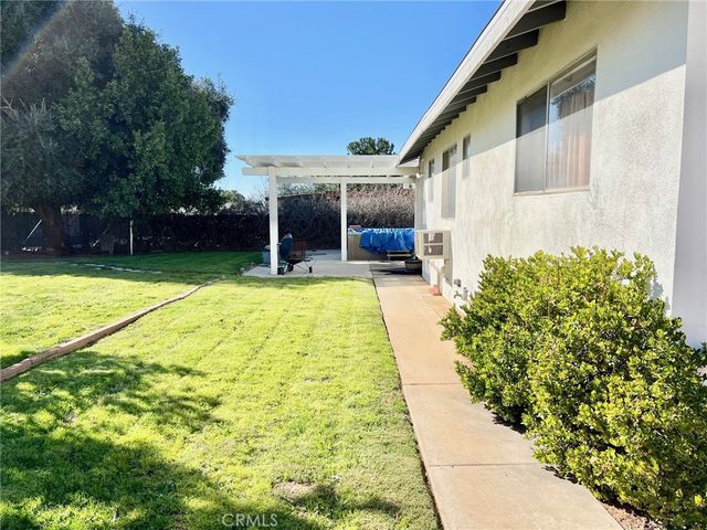 34385 Avenue H, Yucaipa, CA 92399
