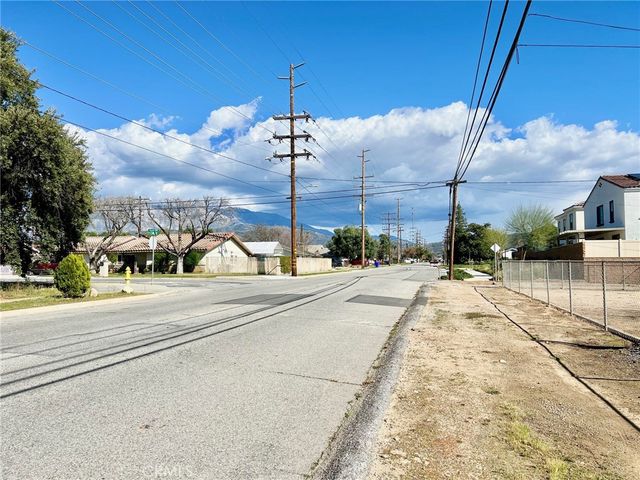 34385 Avenue H, Yucaipa, CA 92399