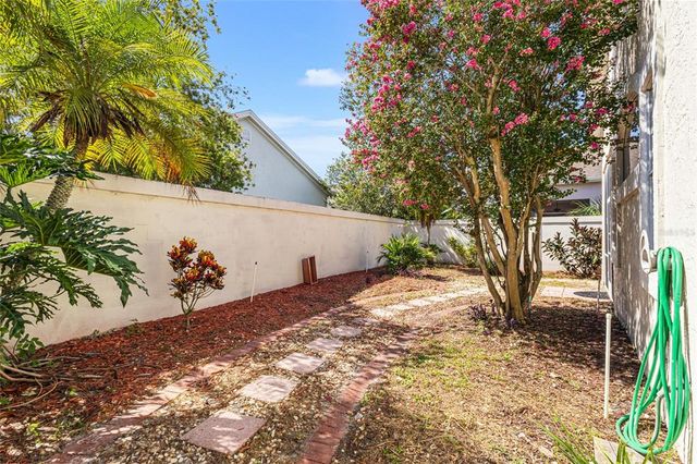 14447 WINDCHIME LANE, Orlando, FL 32837