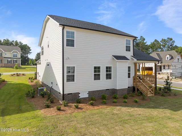 101 Pungo Lane 511, Aberdeen, NC 28315