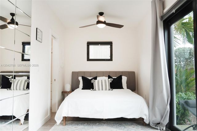 1240 NE 17th Ave 2, Fort Lauderdale, FL 33304