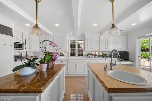 23414 Balmoral, West Hills, CA 91307