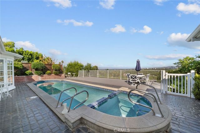 23414 Balmoral, West Hills, CA 91307