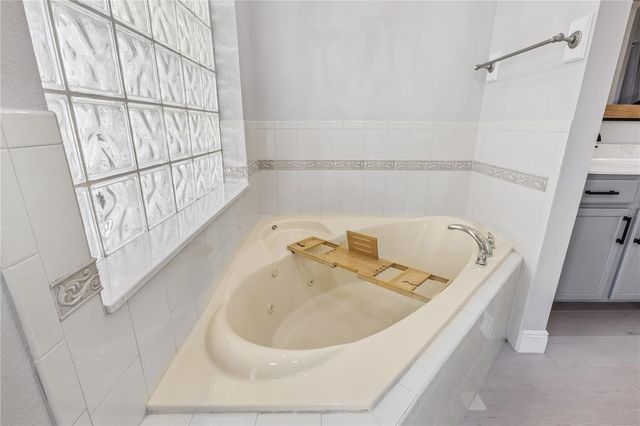 609 RHODES DRIVE, Deland, FL 32720