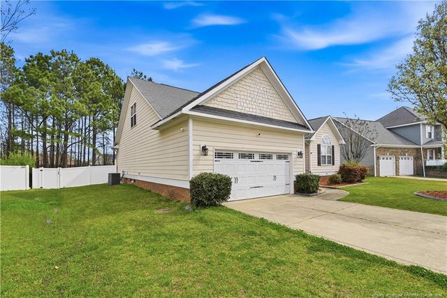 212 Lennox Loop, Raeford, NC 28376