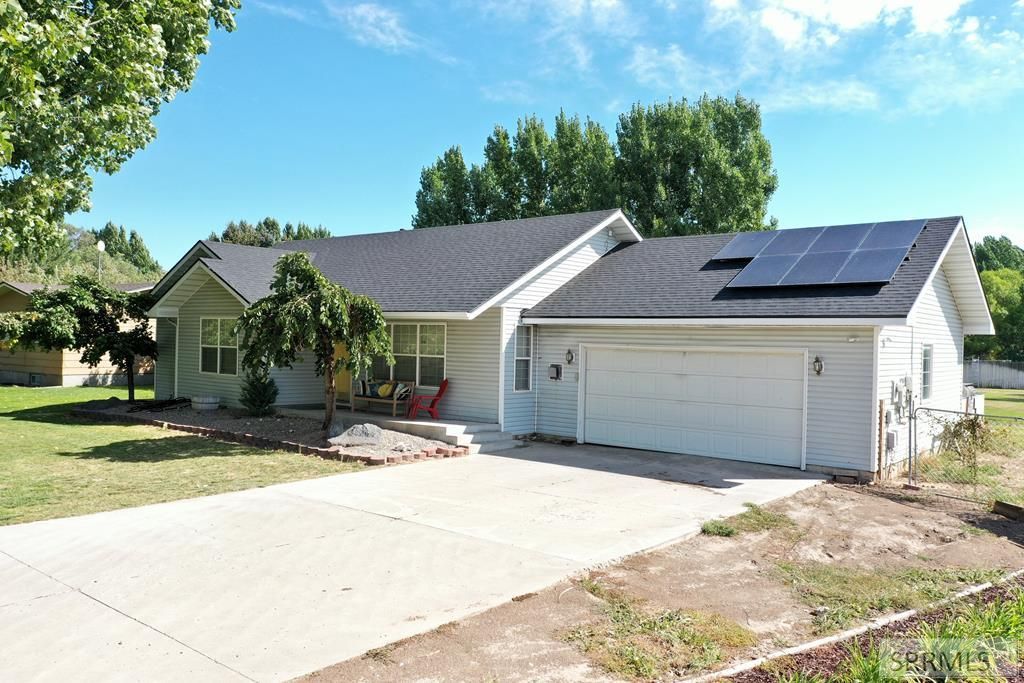 3828 E 12 N, Rigby, ID 83442