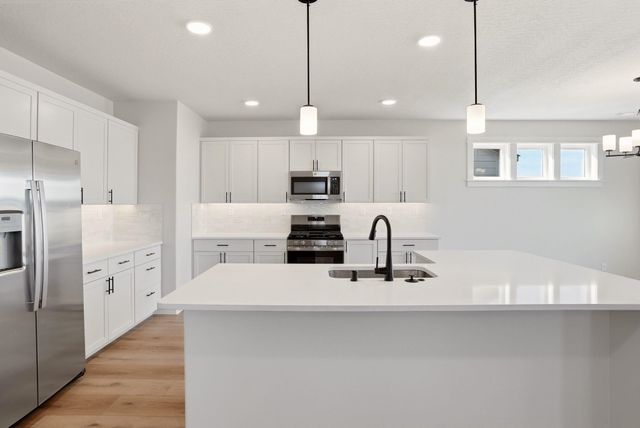 9115 N N Hazelnut St, Spokane, WA 99208