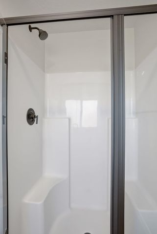 9115 N N Hazelnut St, Spokane, WA 99208