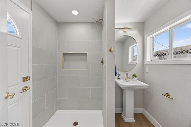 6333 Elton Avenue, Las Vegas, NV 89107