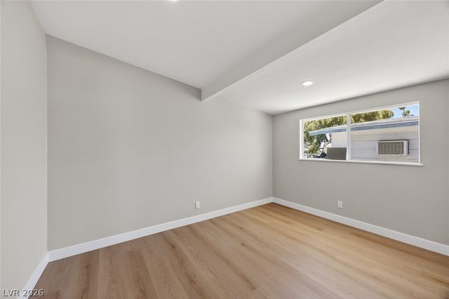 6333 Elton Avenue, Las Vegas, NV 89107