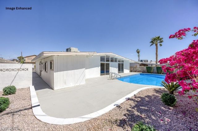 6333 Elton Avenue, Las Vegas, NV 89107