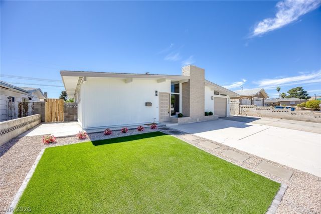 6333 Elton Avenue, Las Vegas, NV 89107