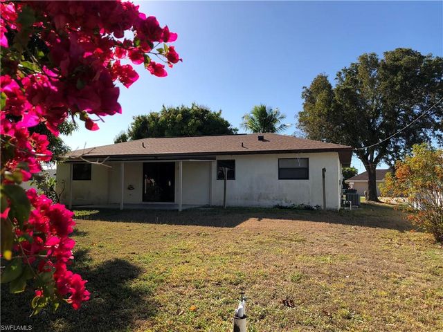 211 SE 23rd ST, Cape Coral, FL 33990