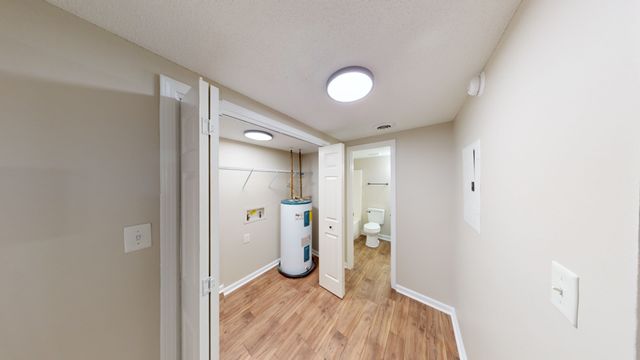 520 Hietts Ln Apt A, Clarksville, TN 37043