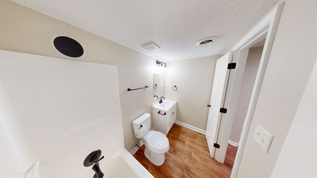 520 Hietts Ln Apt A, Clarksville, TN 37043