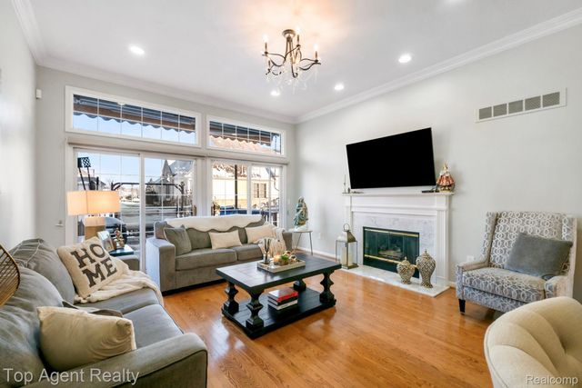 13359 Lillian Lane, Sterling Heights, MI 48313