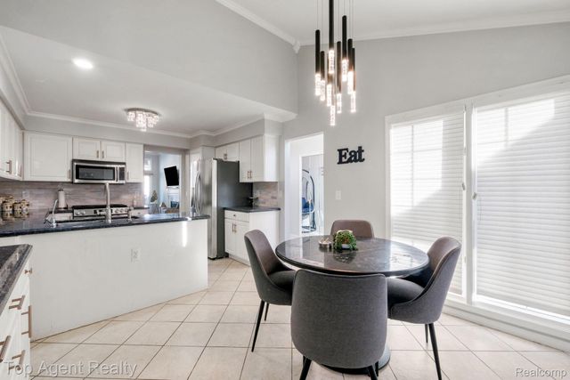 13359 Lillian Lane, Sterling Heights, MI 48313