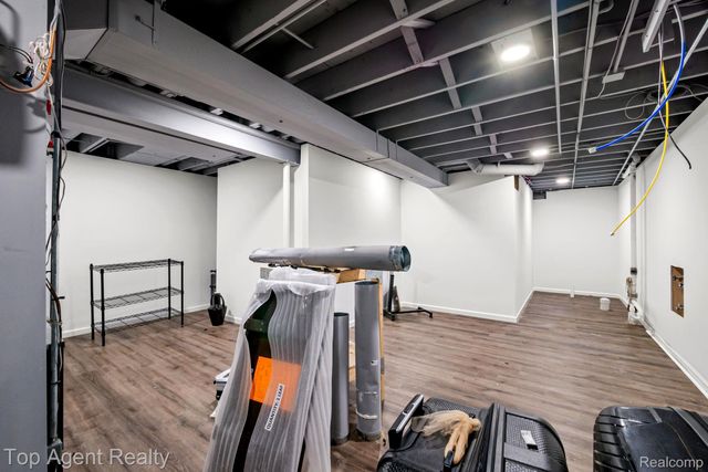 13359 Lillian Lane, Sterling Heights, MI 48313