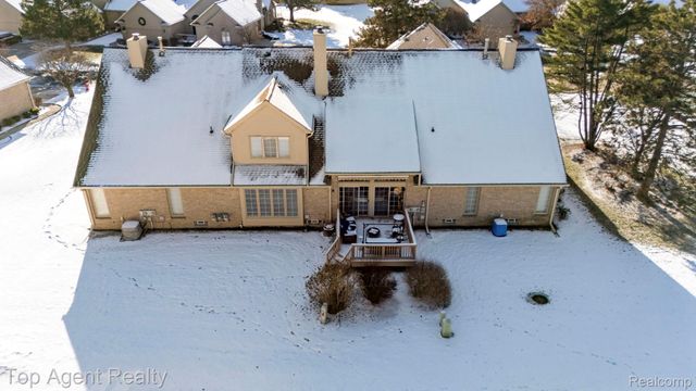 13359 Lillian Lane, Sterling Heights, MI 48313