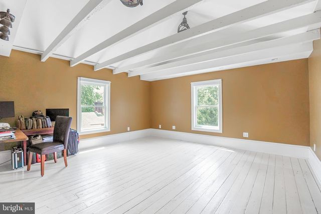 500A KNIGHTING RD, Gordonsville, VA 22942