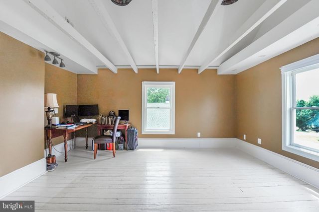 500A KNIGHTING RD, Gordonsville, VA 22942