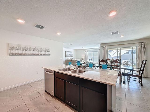 6818 SE 112TH PLACE, Belleview, FL 34420