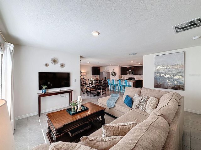 6818 SE 112TH PLACE, Belleview, FL 34420