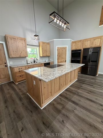 10286 E Joes Road, Talala, OK 74080