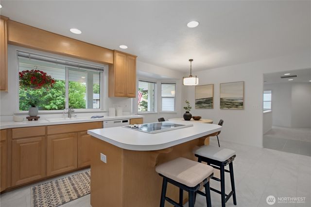 3531 Forest Drive NE, Bremerton, WA 98310