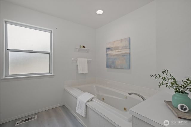 3531 Forest Drive NE, Bremerton, WA 98310