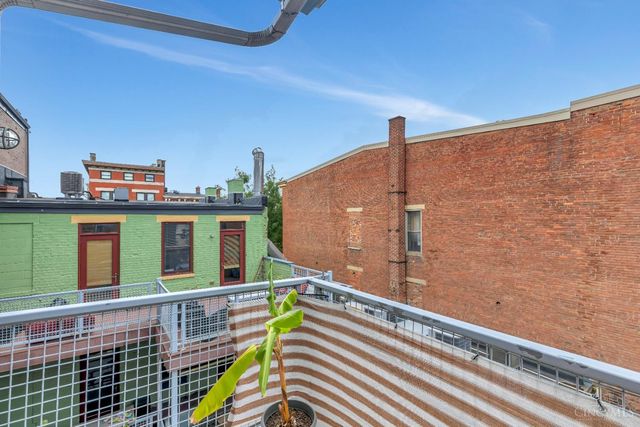 1326 Vine Street, Cincinnati, OH 45202