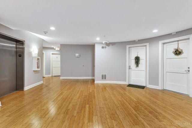 1326 Vine Street, Cincinnati, OH 45202