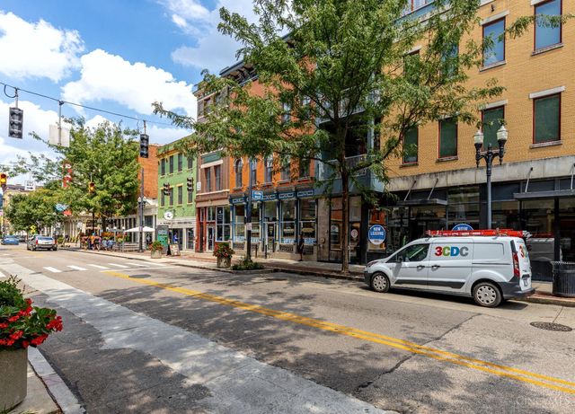 1326 Vine Street, Cincinnati, OH 45202