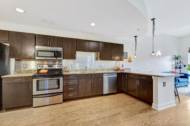 1326 Vine Street, Cincinnati, OH 45202