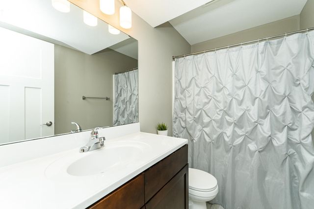 3932 Orchardview Lane NW, Rochester, MN 55901