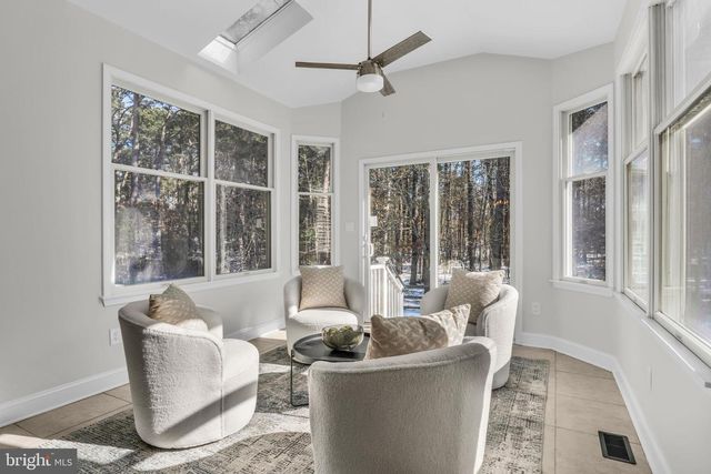 18 VICARI WAY, Tuckerton, NJ 08087