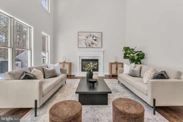 18 VICARI WAY, Tuckerton, NJ 08087