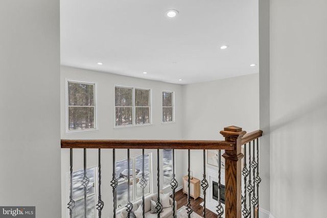 18 VICARI WAY, Tuckerton, NJ 08087