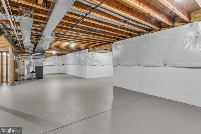 18 VICARI WAY, Tuckerton, NJ 08087