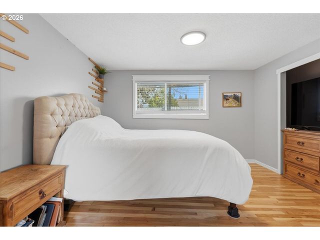 7001 Se 71ST Ave, Portland, OR 97206