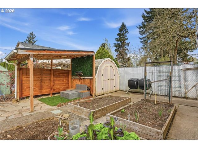 7001 Se 71ST Ave, Portland, OR 97206