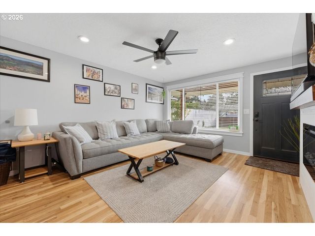 7001 Se 71ST Ave, Portland, OR 97206