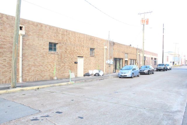 7720 Main St, Houma, LA 70360