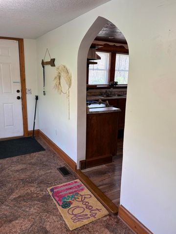 1640 State Highway 1804, Williamsburg, KY 40769