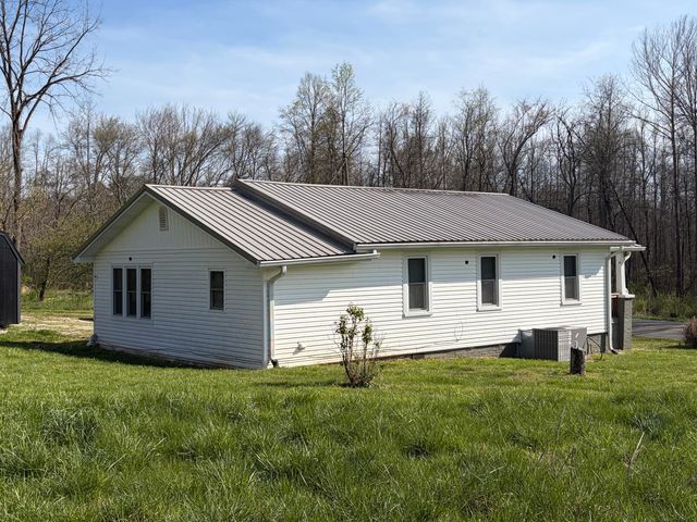 1640 State Highway 1804, Williamsburg, KY 40769