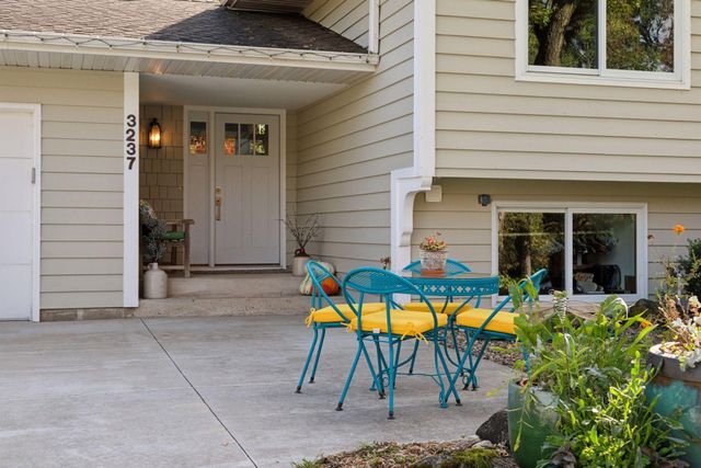 3237 Shores Boulevard, Wayzata, MN 55391