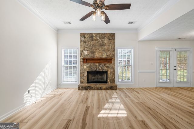 118 Woodstream Trail, Lagrange, GA 30240