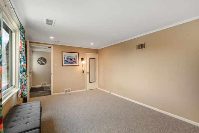 219 Towne Hill Road, Montpelier, VT 05602